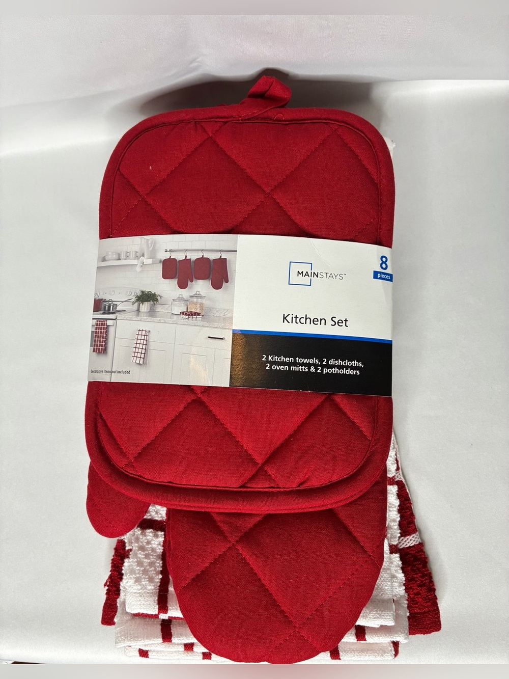 Mainstays Red Quilted 8-Piece Kitchen Towel and Oven Mitt Set